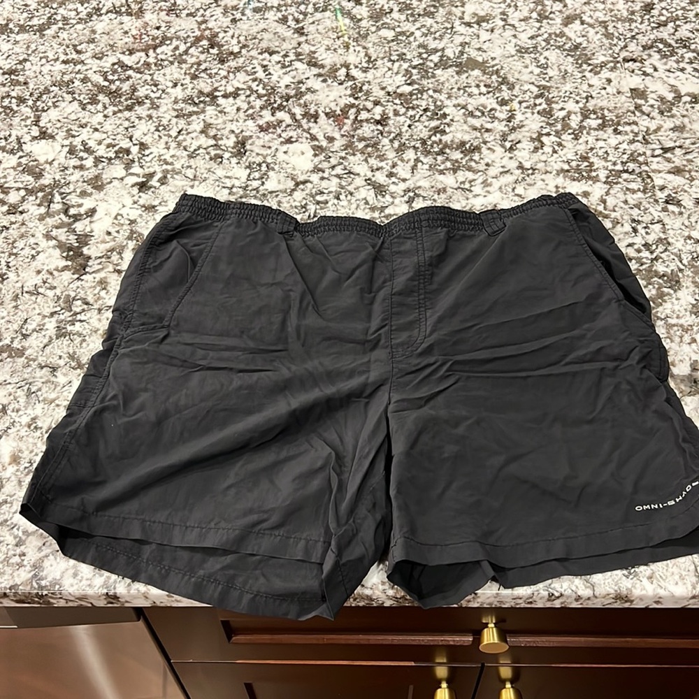 Columbia PFG swimming trunks- L